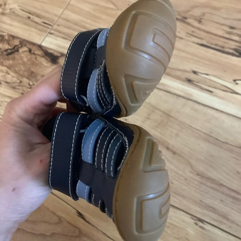 Ugg infant shoes blue size 5 infant Velcro